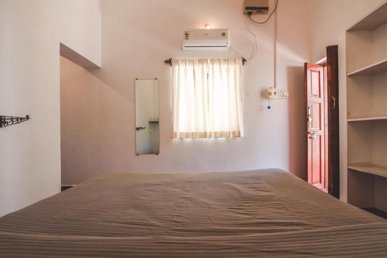 Piggy Hostel Vagator Εξωτερικό φωτογραφία